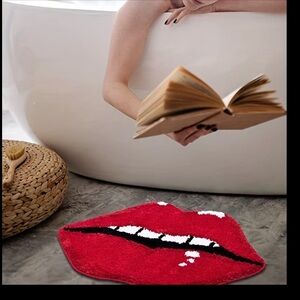 Red Lips rug